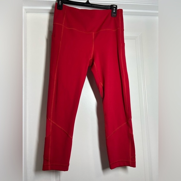 Lululemon Crop Leggings in True Red-22" - Picture 2 of 2